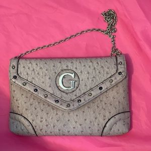 Guess purse🤍